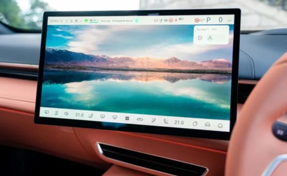 Apple CarPlay: how it works and which Sandicliffe cars support it