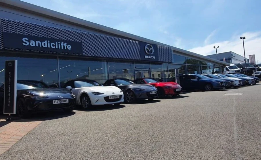 Car auction vs used car dealers: why Sandicliffe is a safer bet