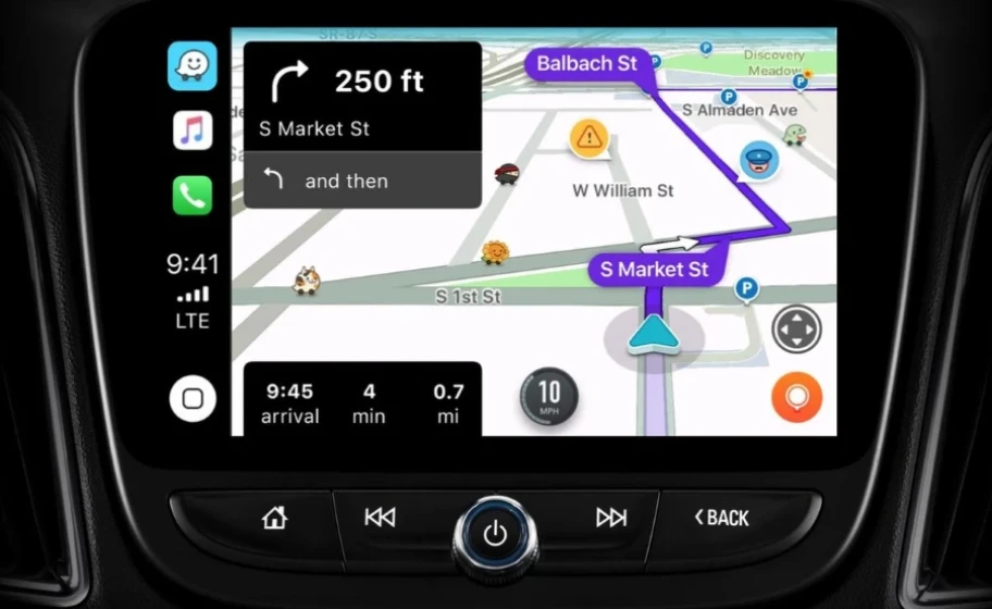 Waze app on Apple CarPlay: setup tips for safer UK driving