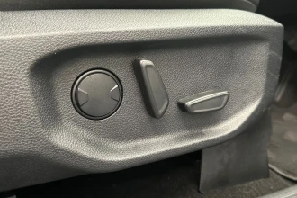 Vehicle Thumbnail 24
