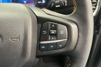 Vehicle Thumbnail 28