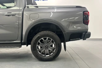 Vehicle Thumbnail 38