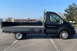 Vehicle Thumbnail 18