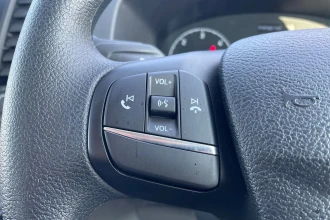 Vehicle Thumbnail 30