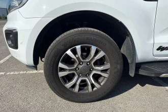Vehicle Thumbnail 9