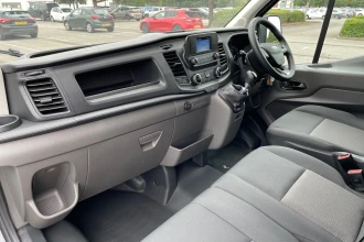 Vehicle Thumbnail 12