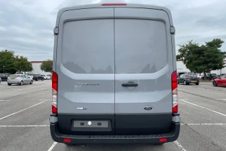 Vehicle Thumbnail 16