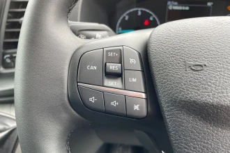 Vehicle Thumbnail 25