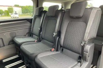 Vehicle Thumbnail 13