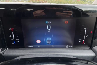 Vehicle Thumbnail 28