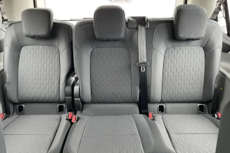 Vehicle Thumbnail 43