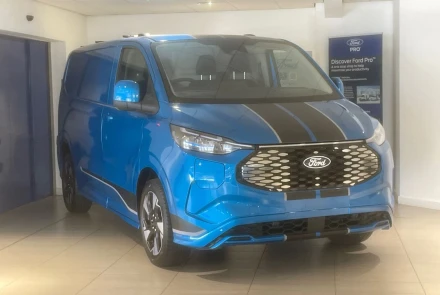 Ford Transit Custom Listing Image