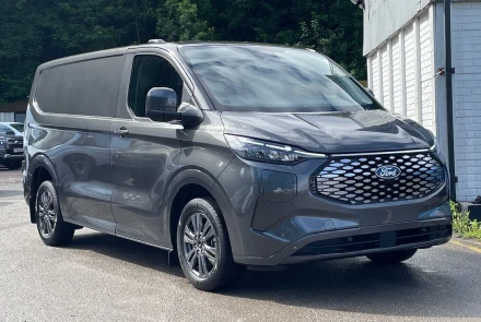 Ford Transit Custom Listing Image
