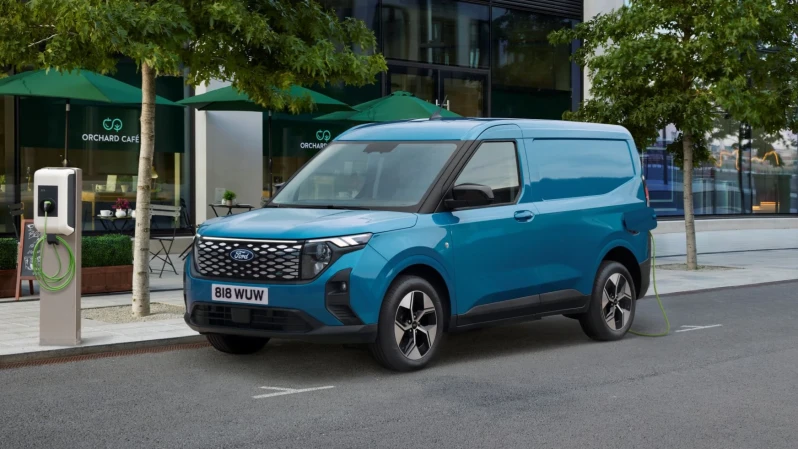 Ford E-Transit Courier