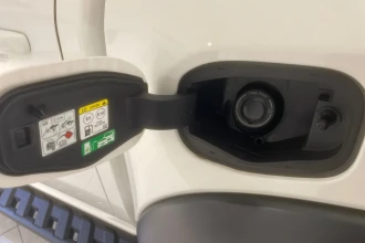 Vehicle Thumbnail 16