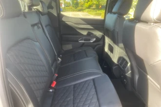 Vehicle Thumbnail 13