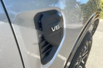 Vehicle Thumbnail 20