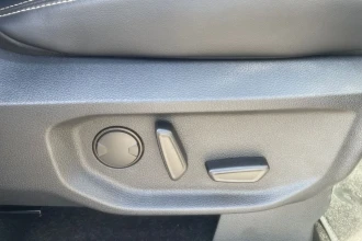 Vehicle Thumbnail 21