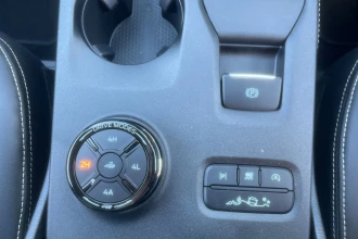 Vehicle Thumbnail 43