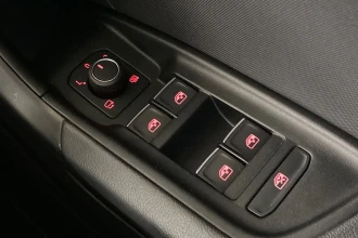 Vehicle Thumbnail 37