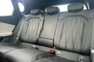 Vehicle Thumbnail 13