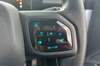 Vehicle Thumbnail 27