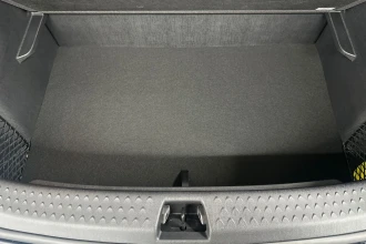 Vehicle Thumbnail 16