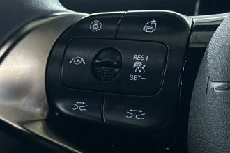 Vehicle Thumbnail 23