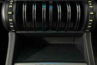 Vehicle Thumbnail 32