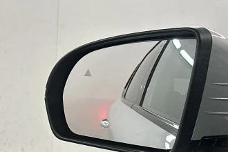 Vehicle Thumbnail 36