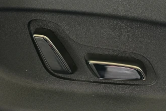 Vehicle Thumbnail 37