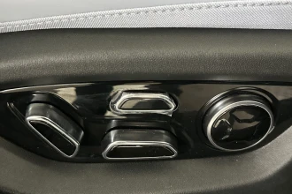 Vehicle Thumbnail 17