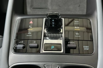 Vehicle Thumbnail 27