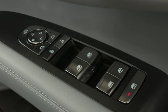 Vehicle Thumbnail 33