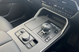 Vehicle Thumbnail 16