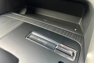 Vehicle Thumbnail 18