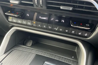 Vehicle Thumbnail 23