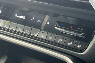 Vehicle Thumbnail 24