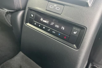 Vehicle Thumbnail 33