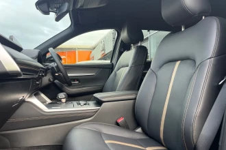 Vehicle Thumbnail 43