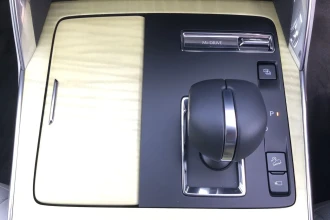 Vehicle Thumbnail 31