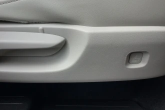 Vehicle Thumbnail 43