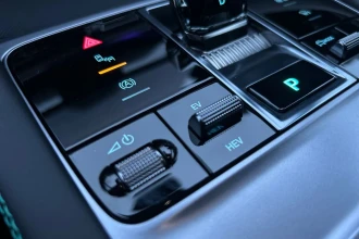 Vehicle Thumbnail 25