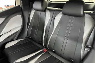 Vehicle Thumbnail 17