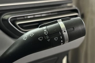 Vehicle Thumbnail 28