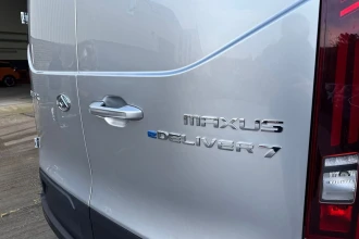 Vehicle Thumbnail 18