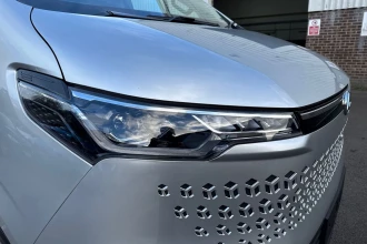 Vehicle Thumbnail 23