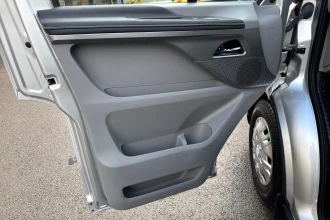 Vehicle Thumbnail 29