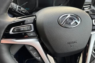 Vehicle Thumbnail 34