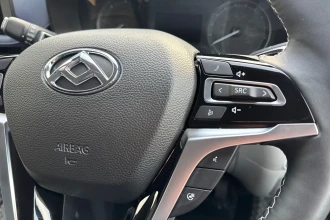 Vehicle Thumbnail 35